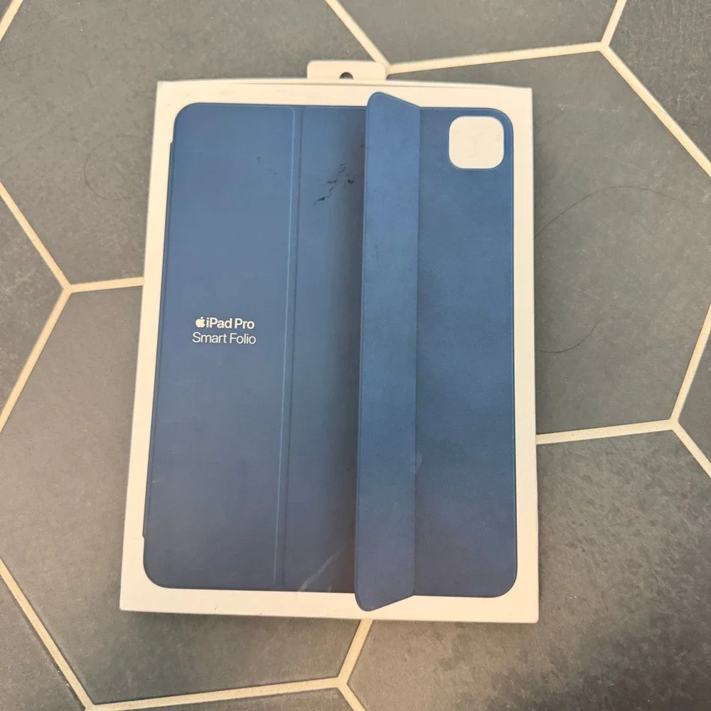 Apple Smartfolio iPad Pro 11 inch Smart Folio Case Navy‎ Blue